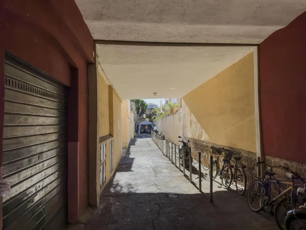 Vintage And Design In The Heart Of Vibrant Pigneto Apartment Rome