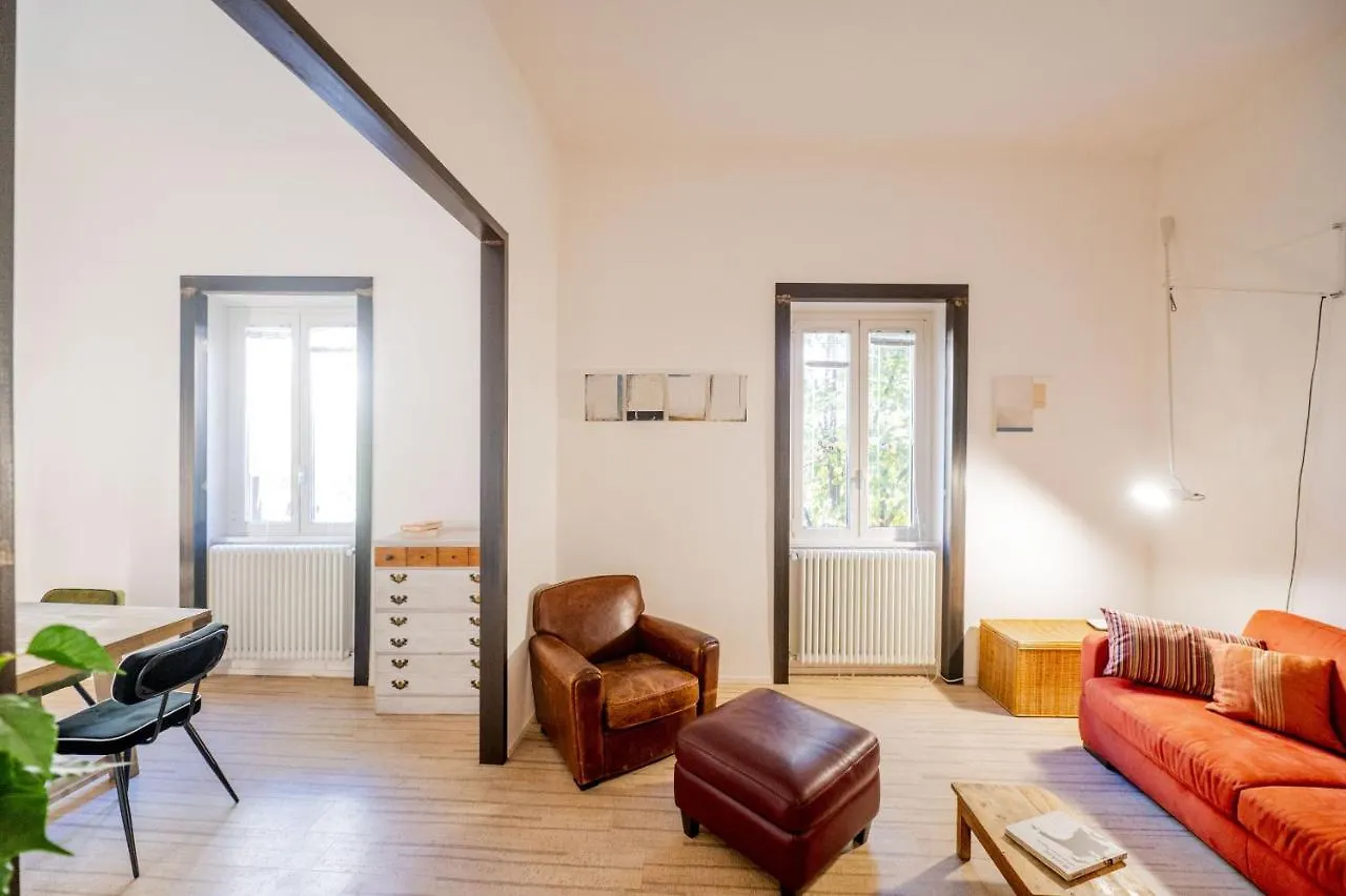 Vintage And Design In The Heart Of Vibrant Pigneto location